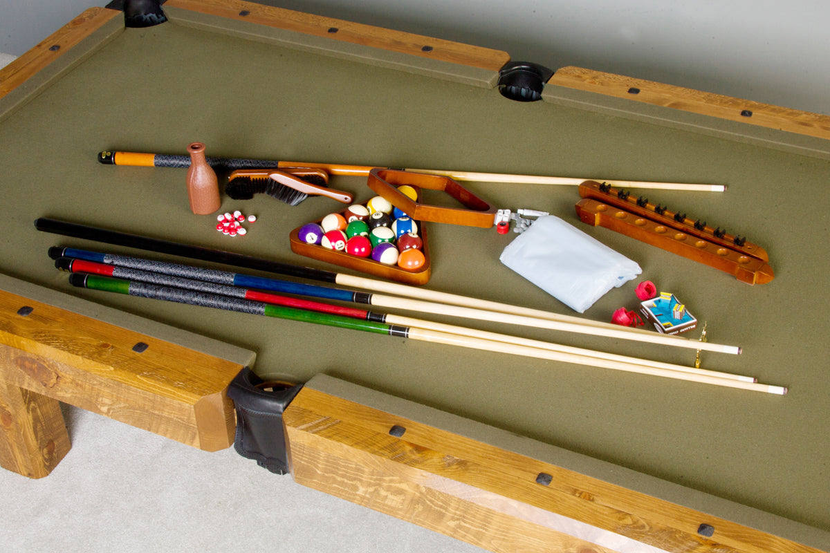 Deluxe Billiard Accessory Kit